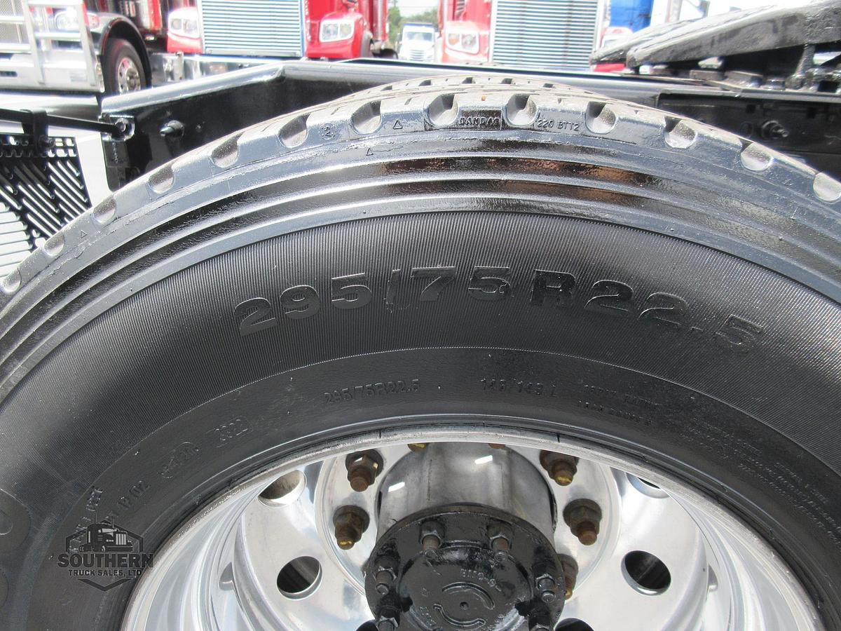 Used 2021 INTERNATIONAL LT