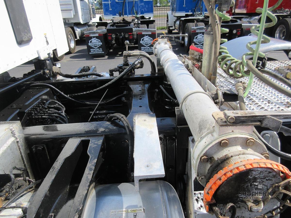 Used 2019 PETERBILT 567