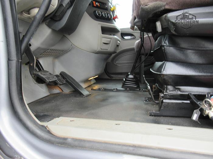 Used 2019 PETERBILT 567