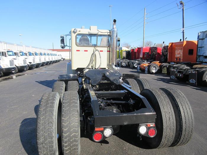 Used 2013 PETERBILT 365