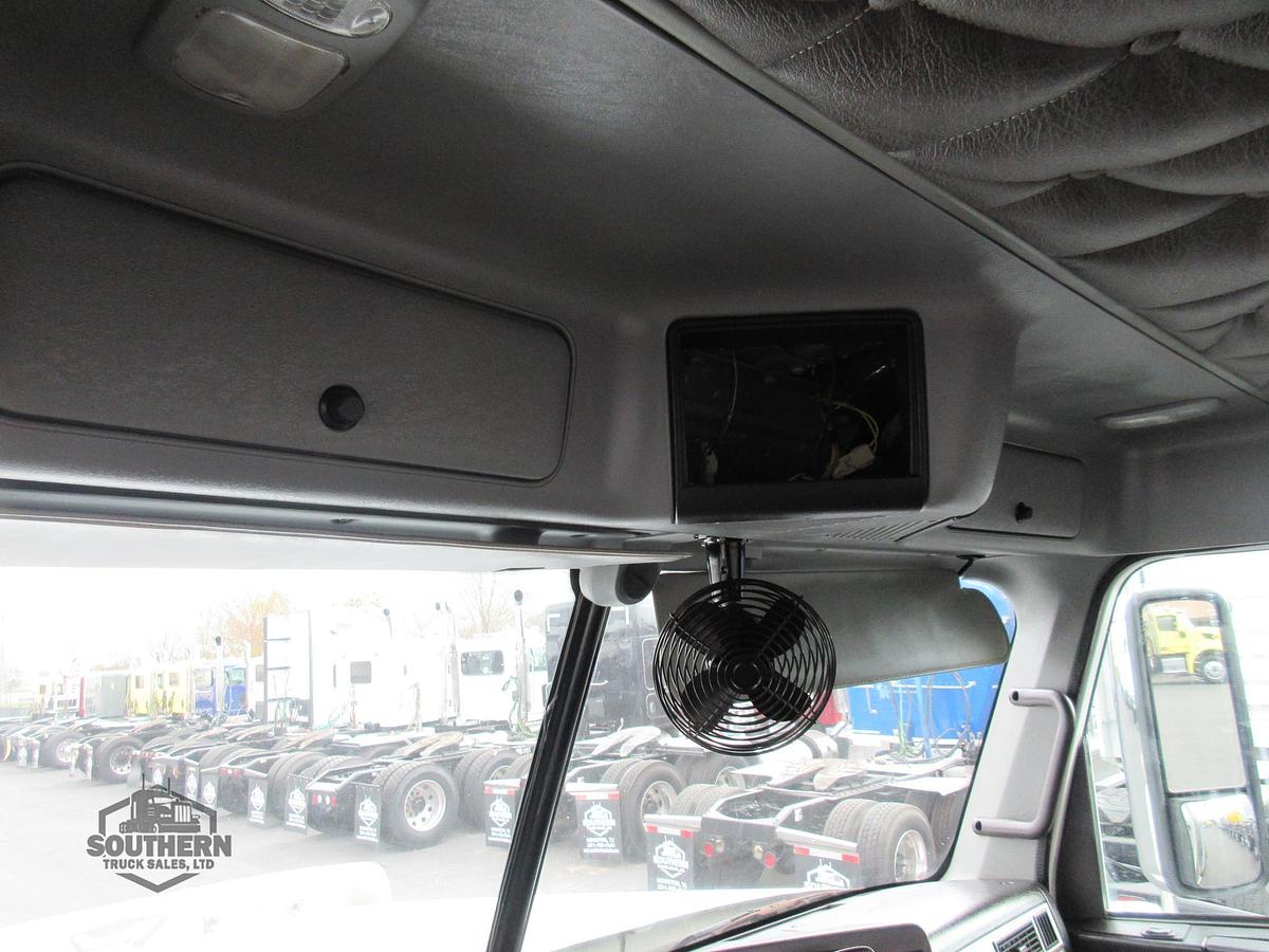 Used 2019 FREIGHTLINER CORONADO 122 SD