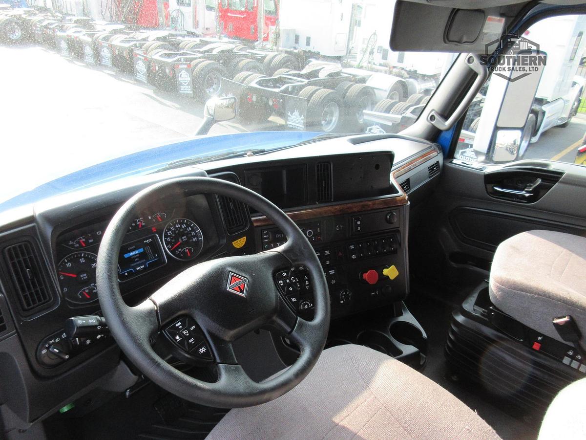 Used 2021 INTERNATIONAL LT