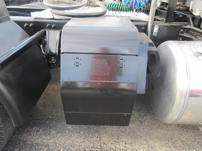 Used 2015 PETERBILT 579