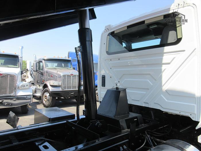 Used 2018 INTERNATIONAL LT