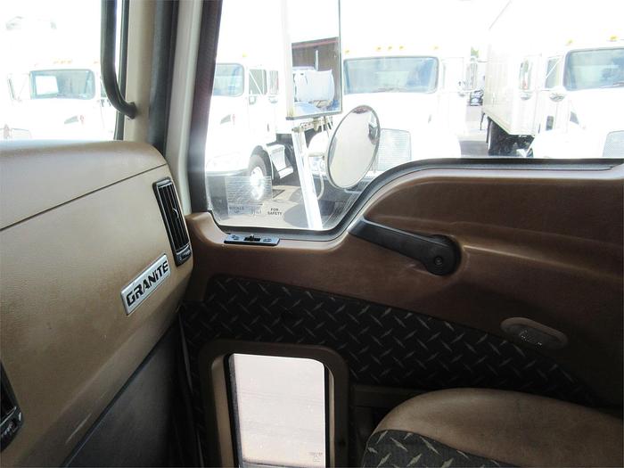 Used 2013 MACK GRANITE GU713