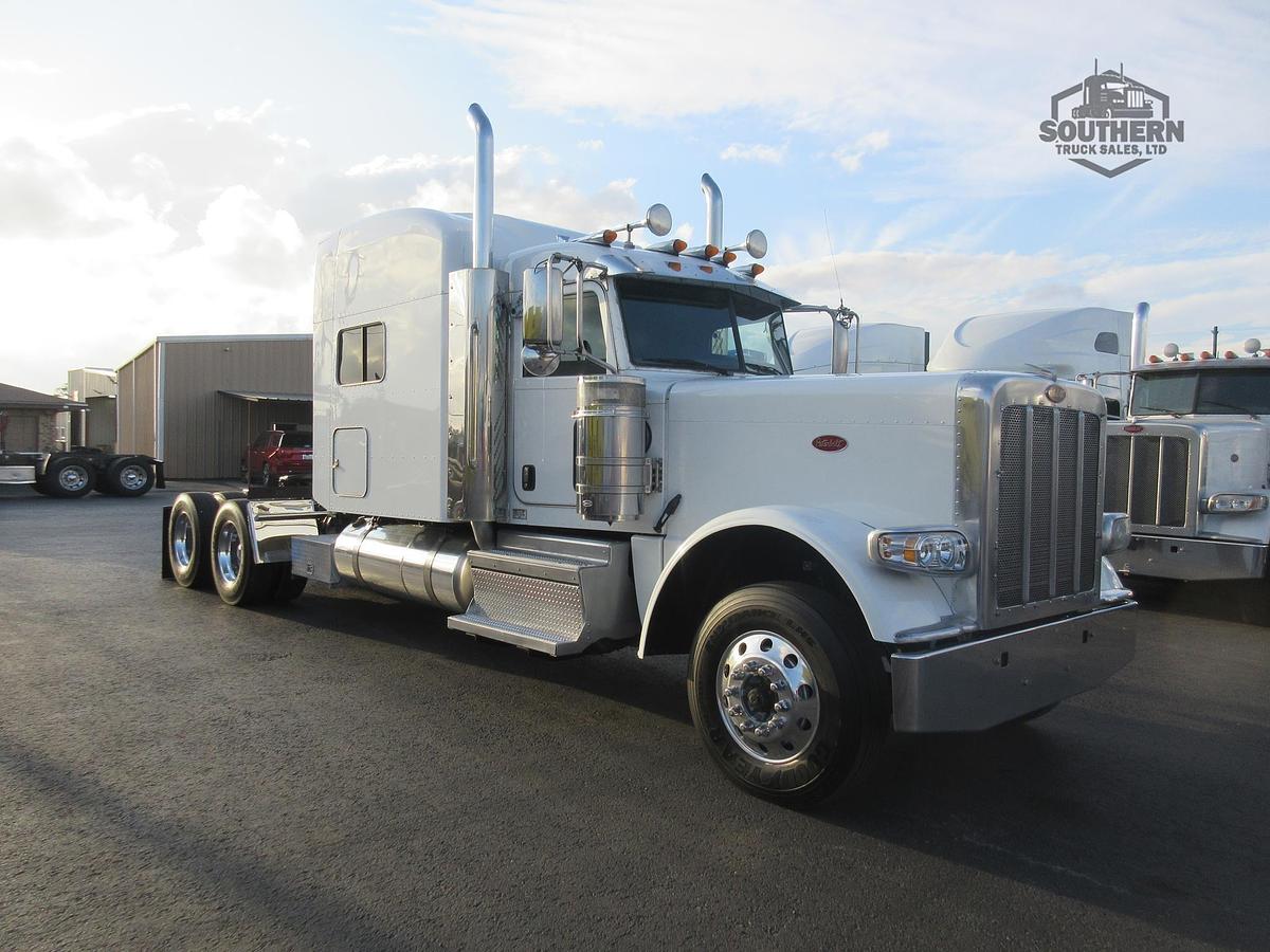 Used 2018 PETERBILT 389