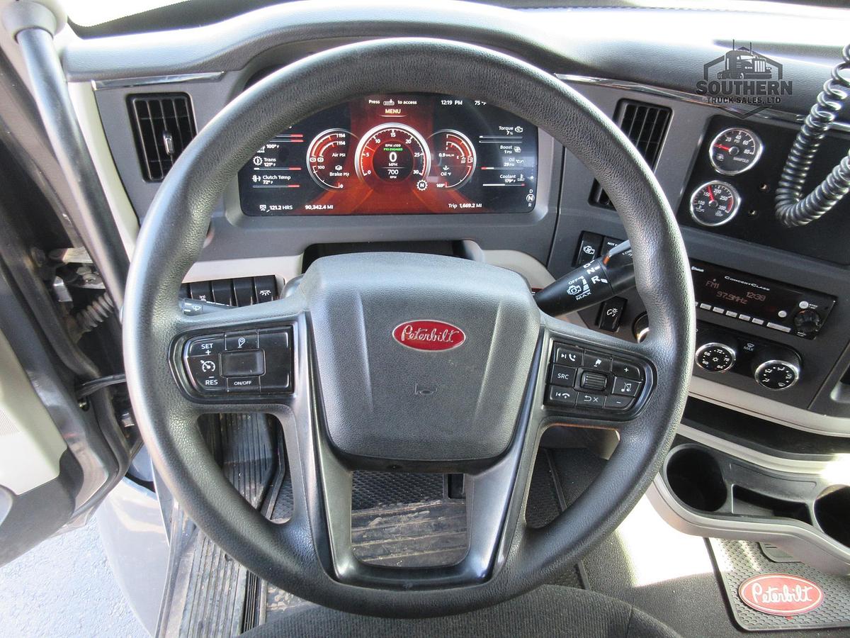Used 2025 PETERBILT 567