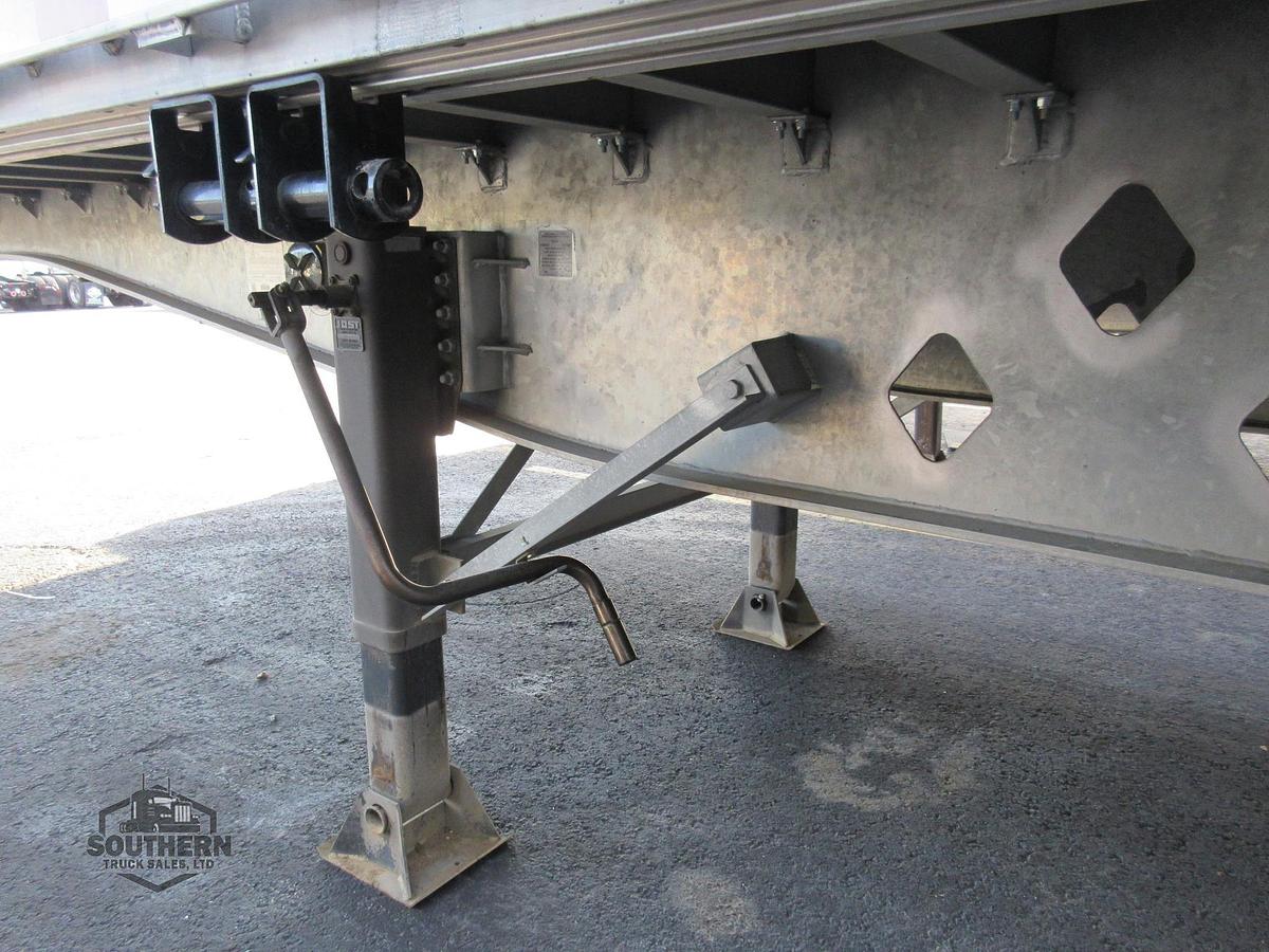 Used 2023 HYUNDAI 48 ft x 102 in