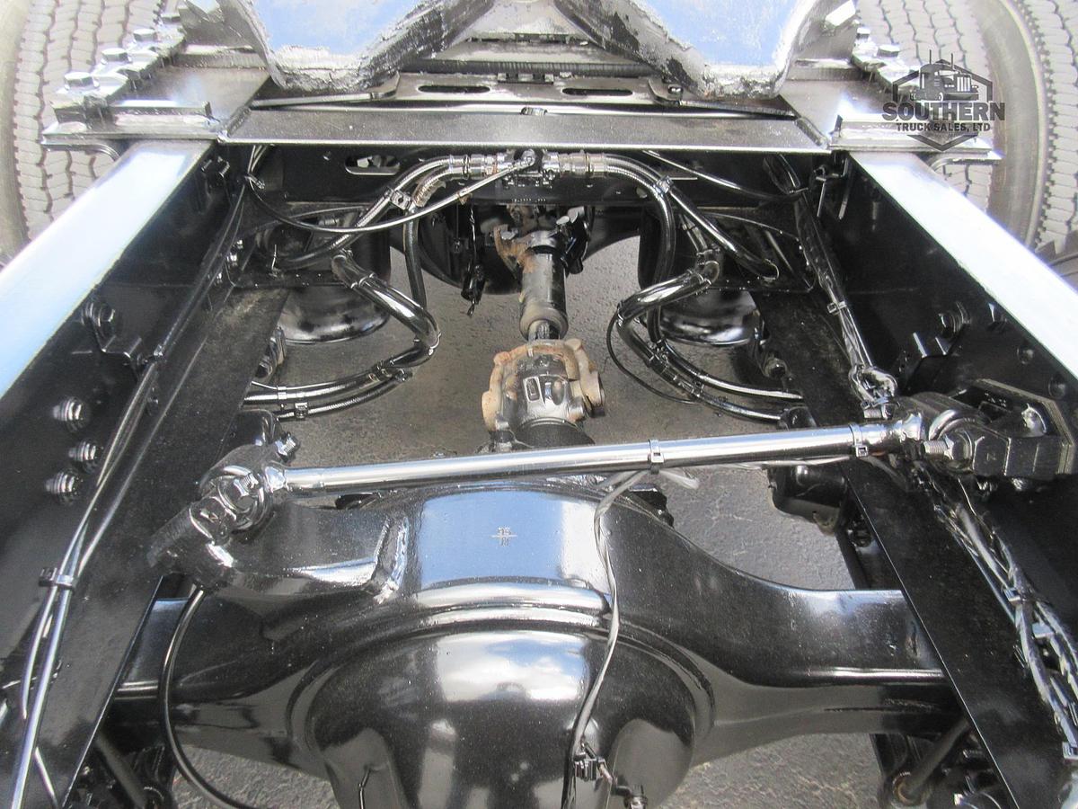 Used 2022 FREIGHTLINER CASCADIA 116