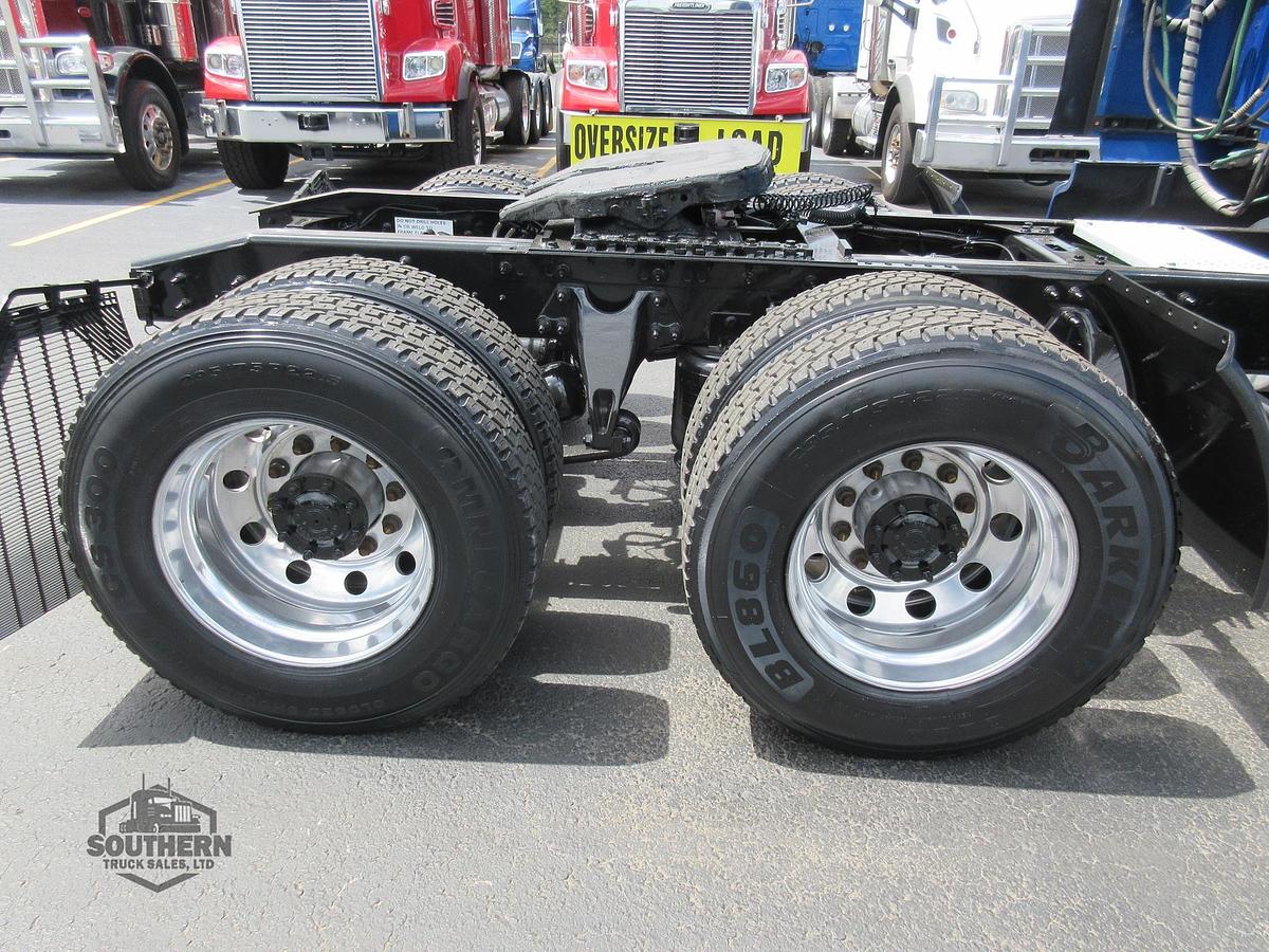 Used 2021 INTERNATIONAL LT