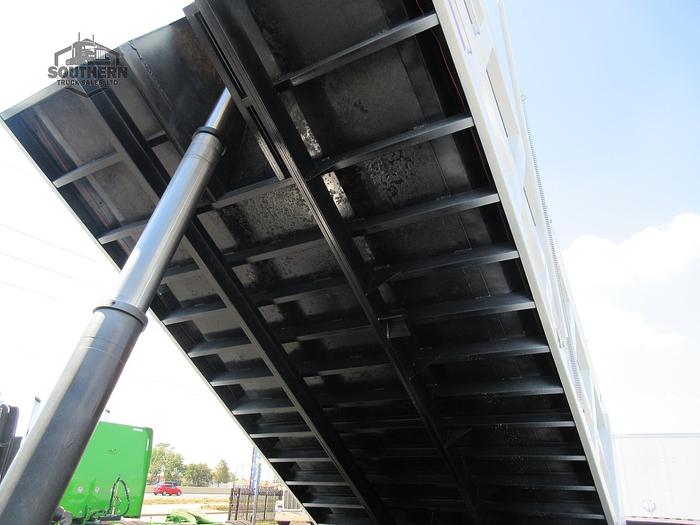 Used 2015 PETERBILT 365