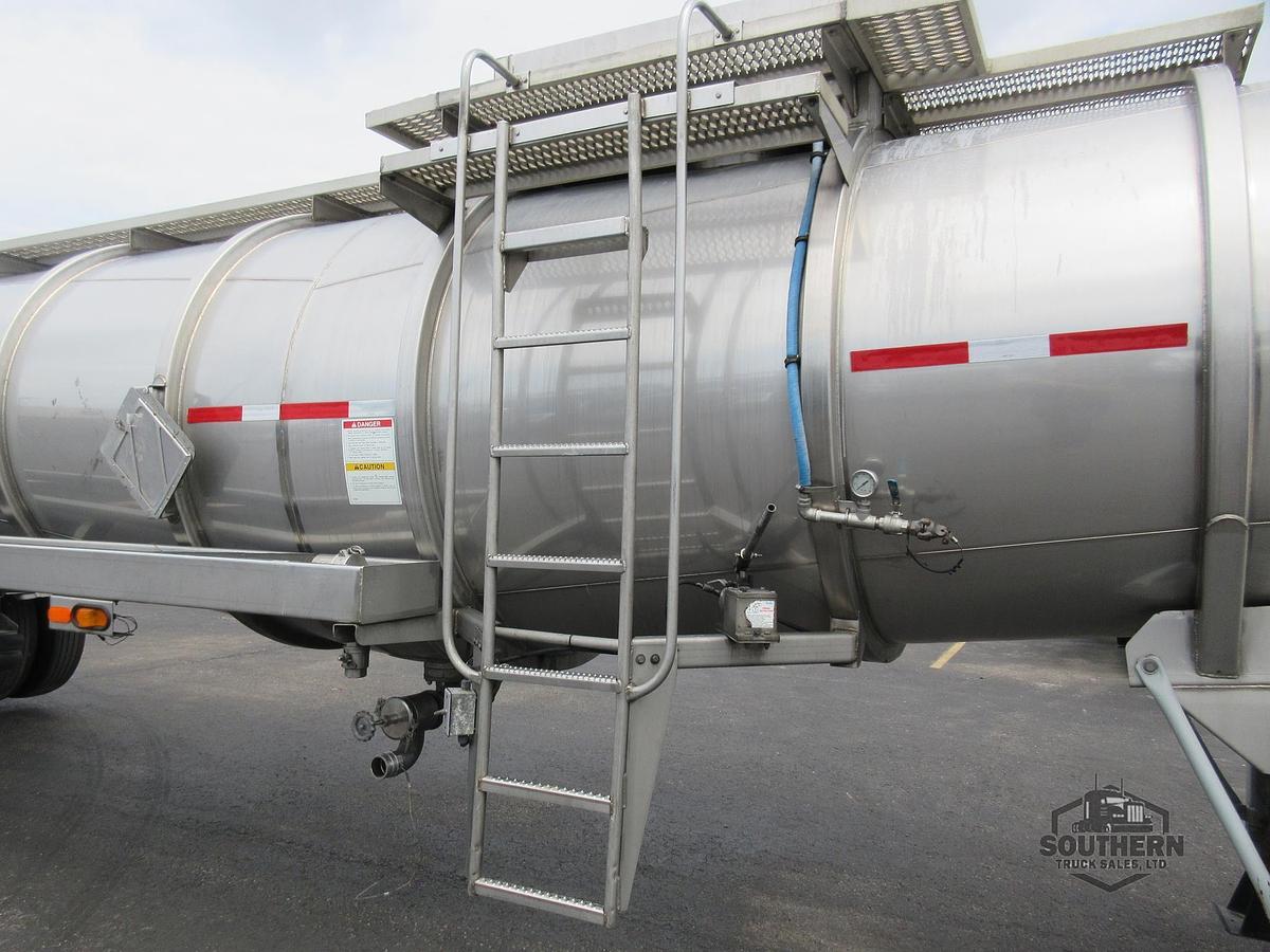 Used 2019 ACRO 5,600 gal
