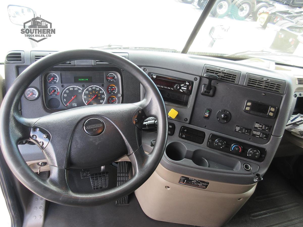 Used 2018 FREIGHTLINER CASCADIA 125