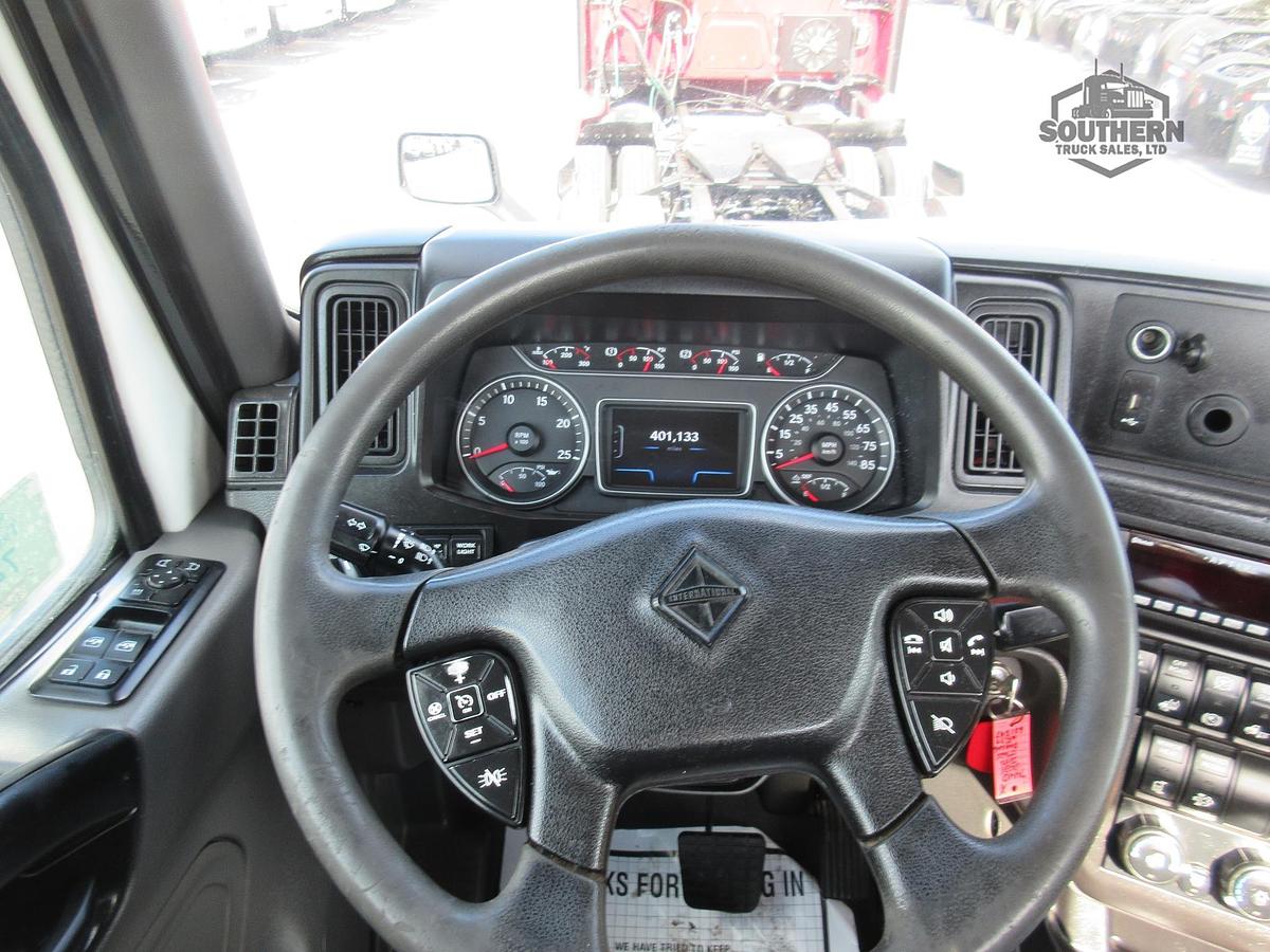 Used 2021 INTERNATIONAL LT