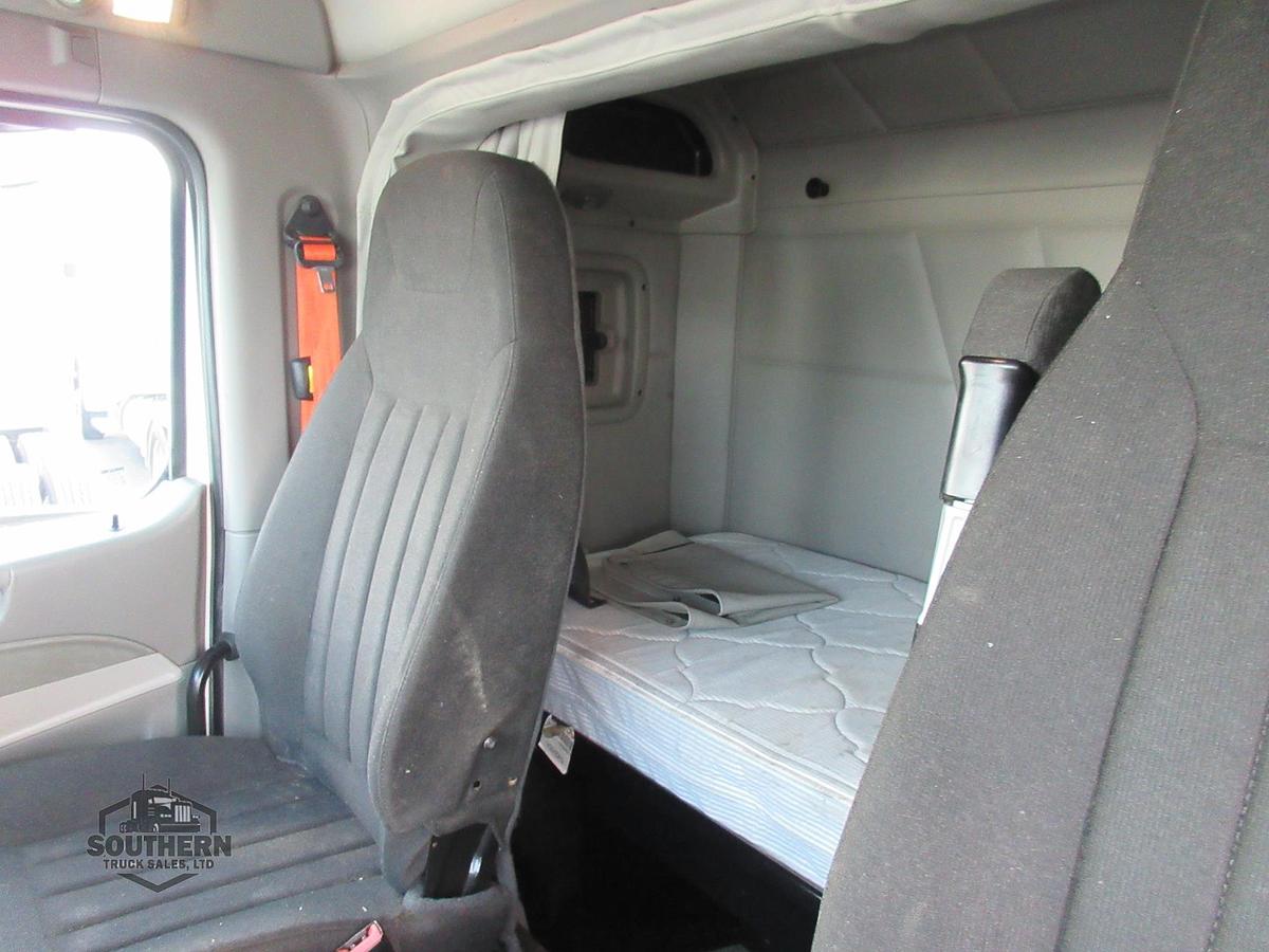 Used 2019 PETERBILT 567