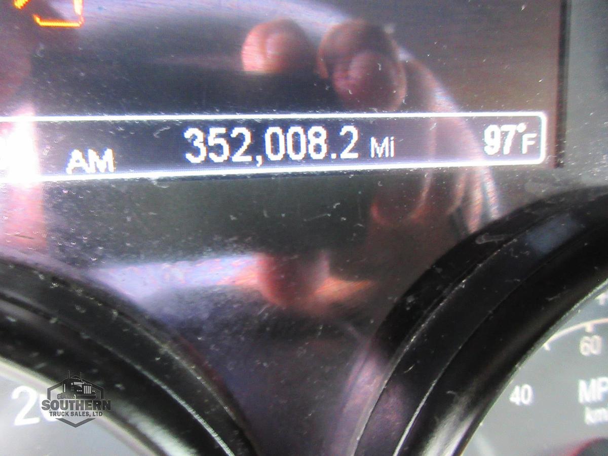 Used 2020 PETERBILT 567