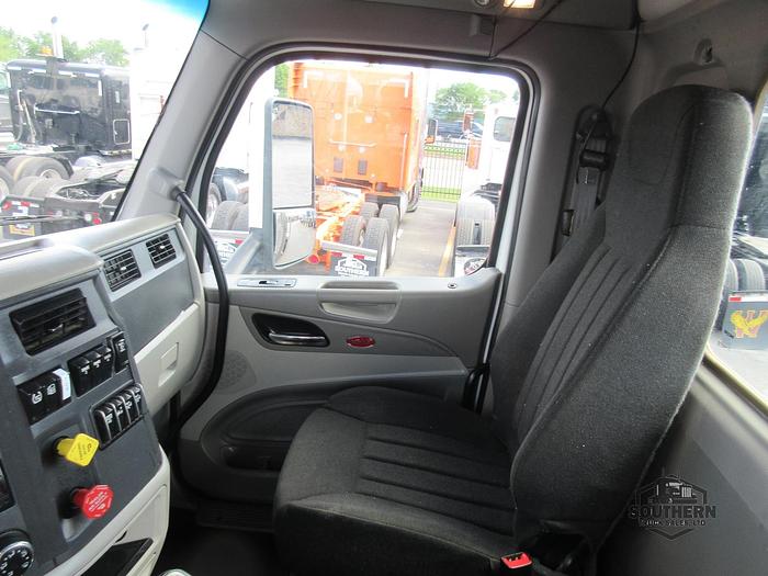 Used 2020 PETERBILT 567