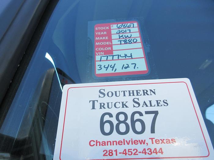 Used 2017 KENWORTH T880