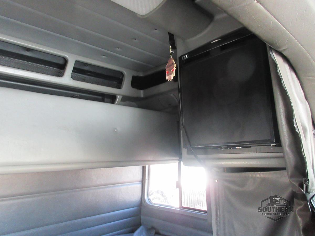 Used 2019 PETERBILT 389