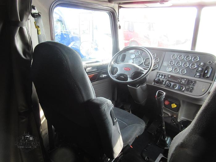 Used 2018 PETERBILT 389