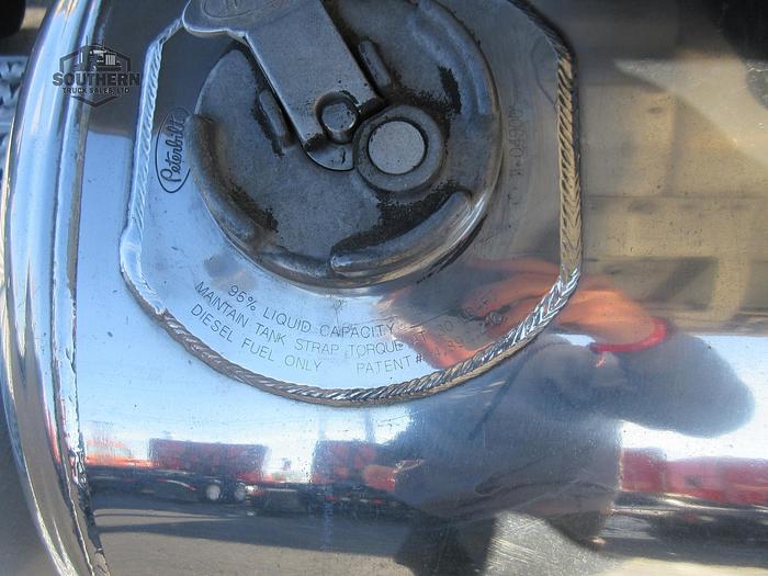 Used 2018 PETERBILT 389