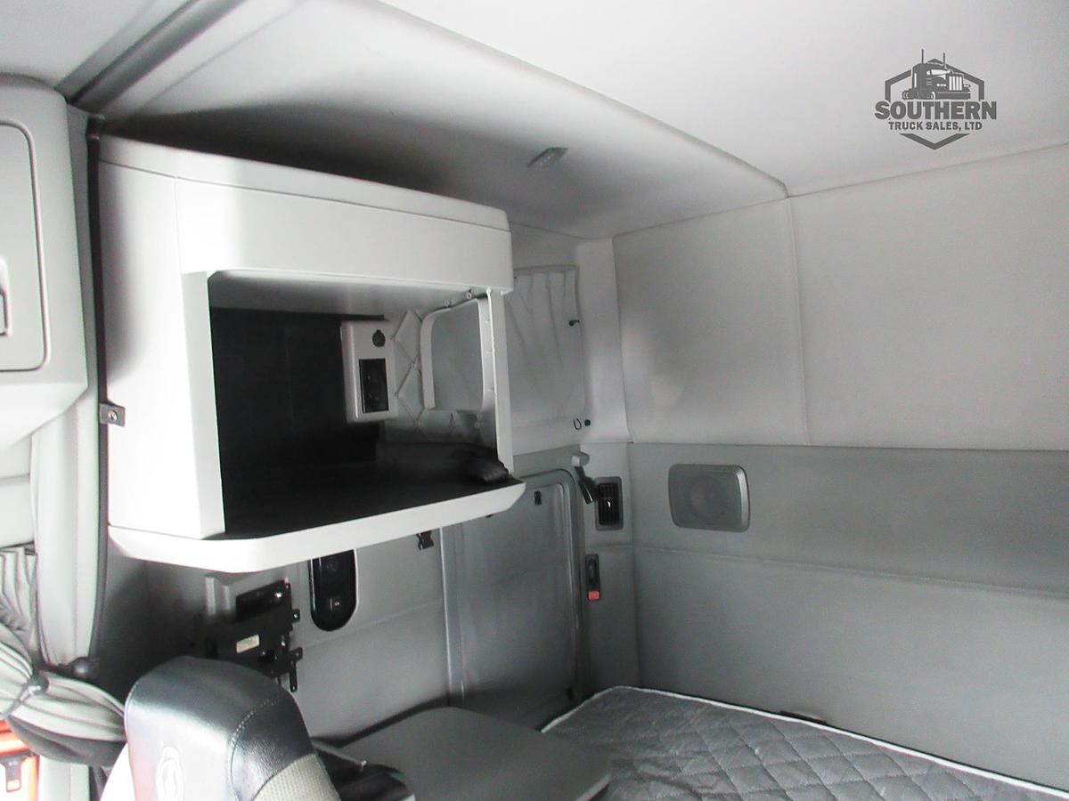 Used 2020 KENWORTH T680