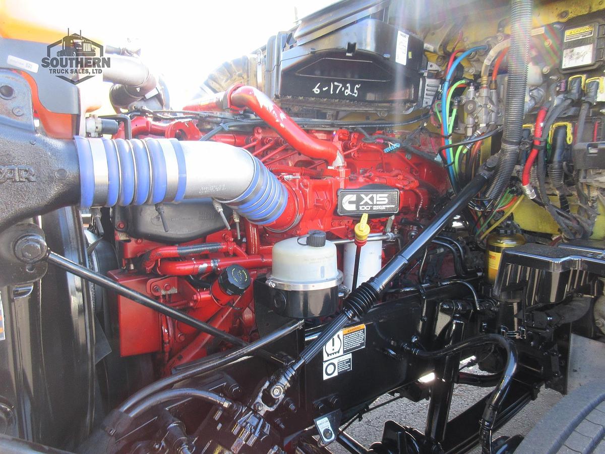 Used 2020 PETERBILT 567