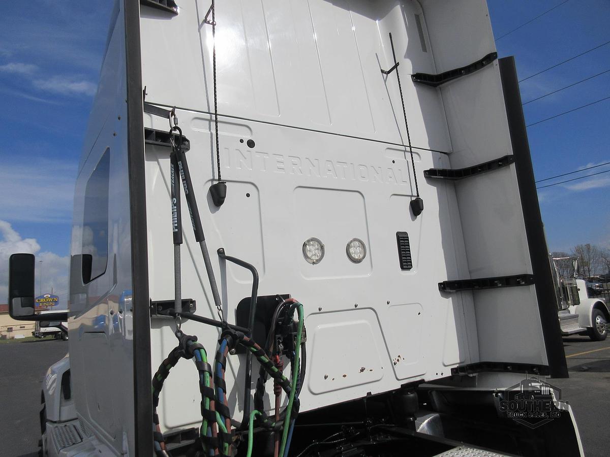 Used 2019 INTERNATIONAL LT