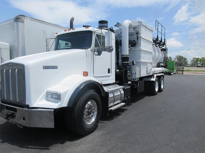 Used 2015 KENWORTH T800