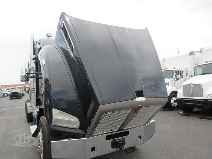 Used 2021 KENWORTH T880