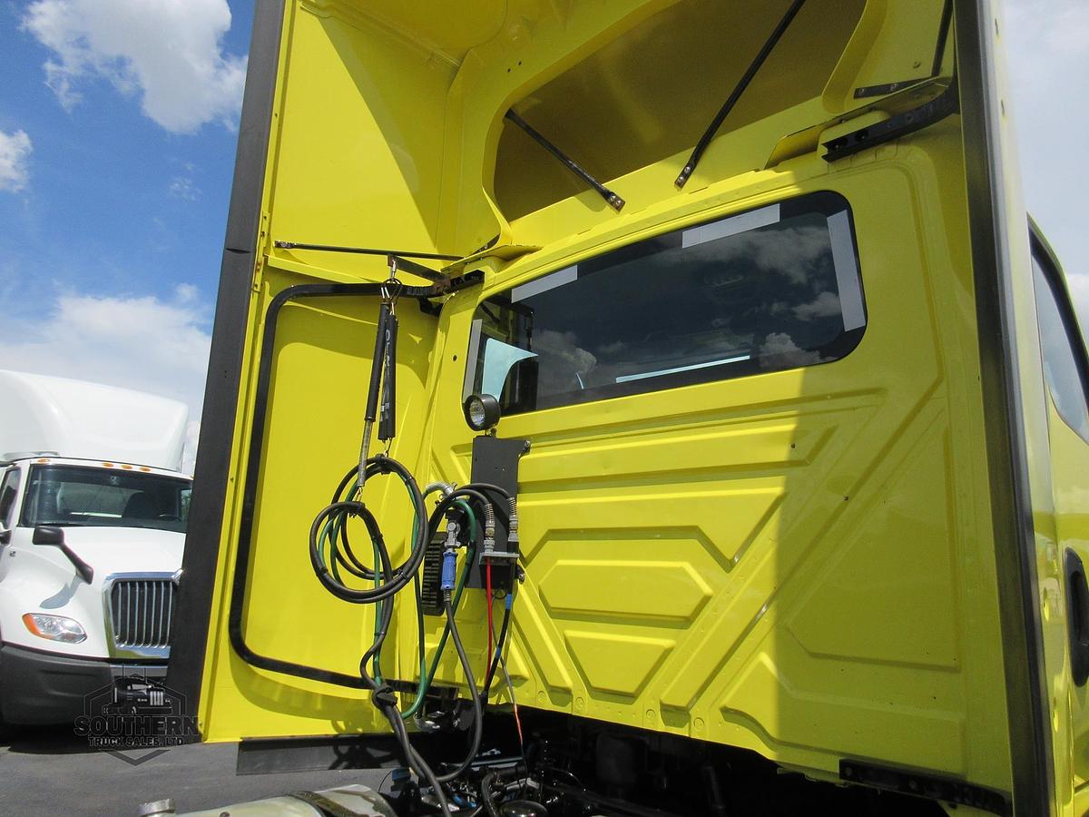 Used 2023 INTERNATIONAL LT