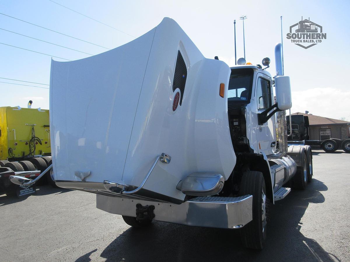 Used 2020 PETERBILT 567