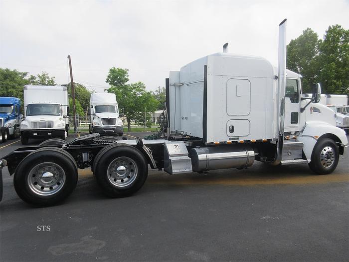 Used 2012 KENWORTH T660