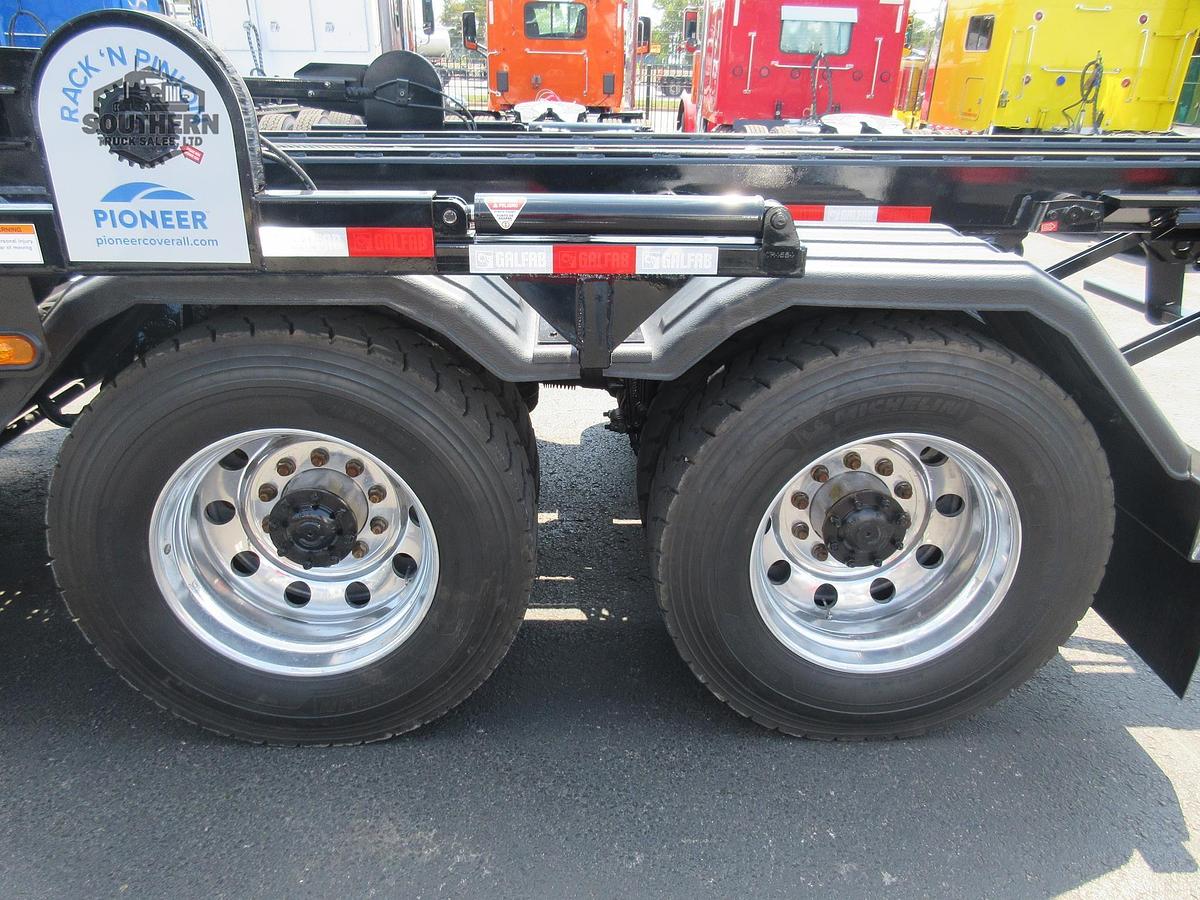 Used 2025 PETERBILT 567