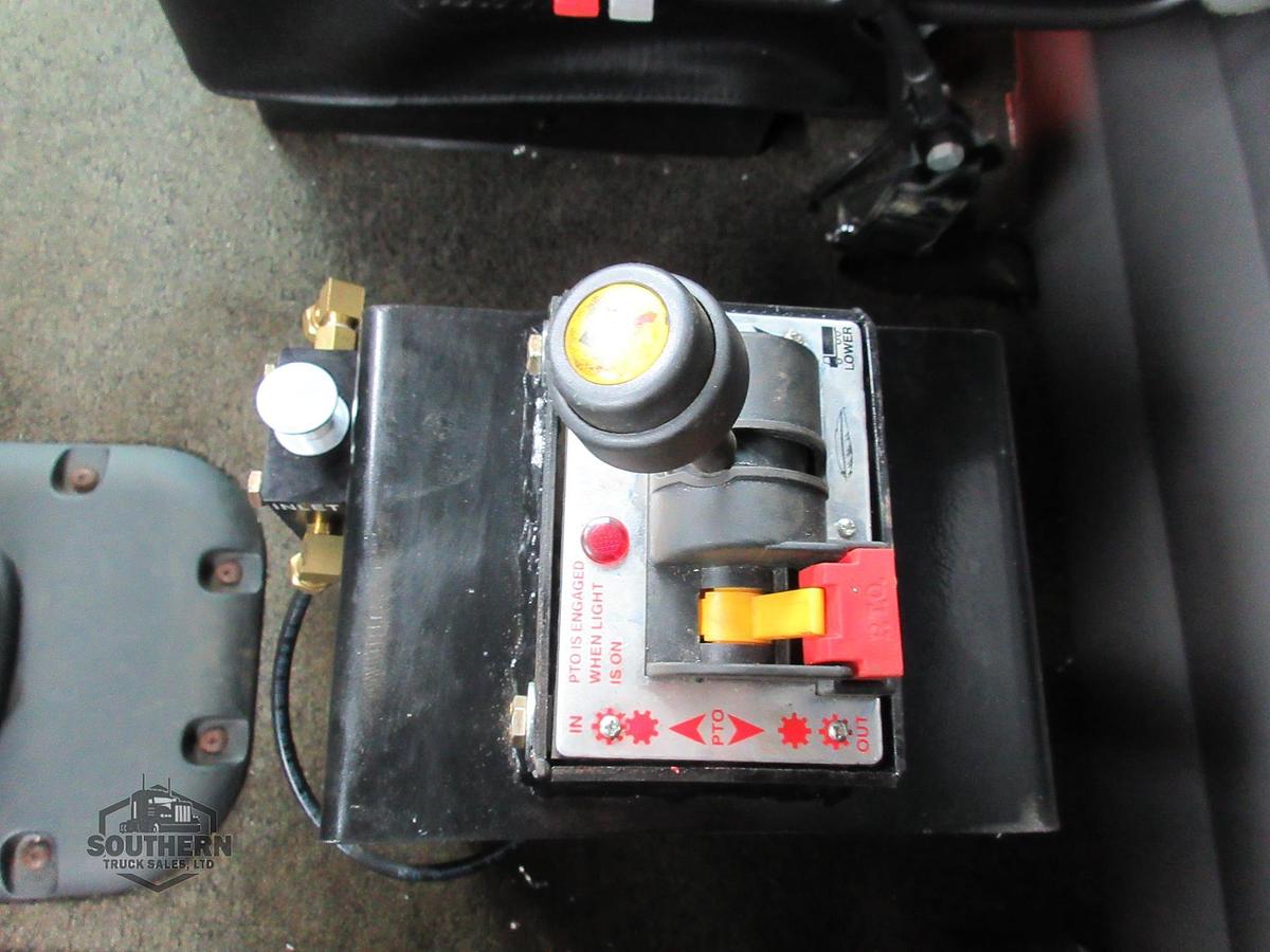 Used 2019 PETERBILT 389