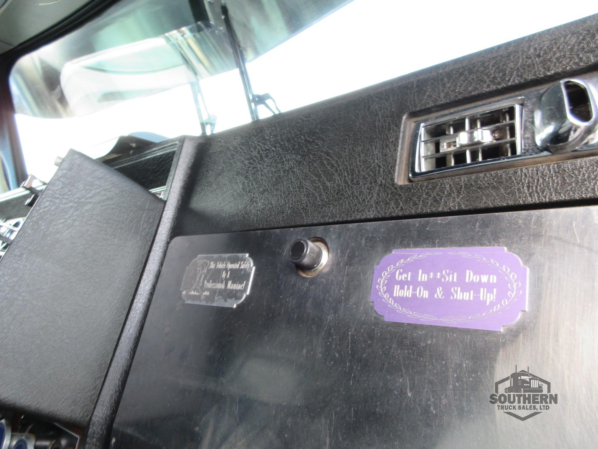 Used 1999 KENWORTH W900