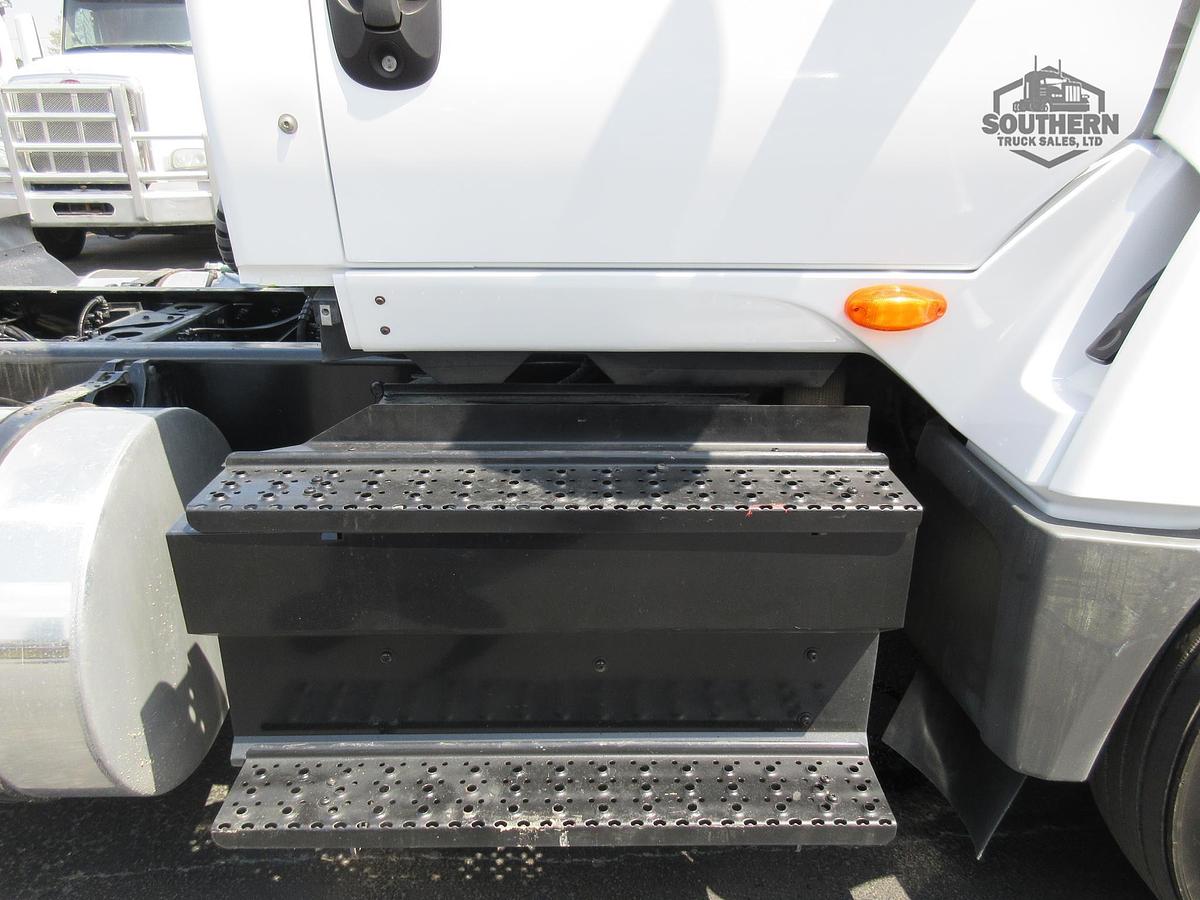 Used 2023 INTERNATIONAL LT