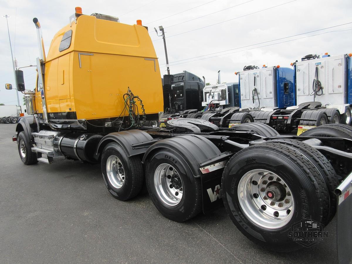 Used 2018 WESTERN STAR 4900