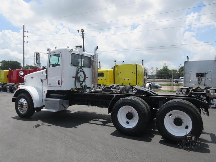 Used 2015 PETERBILT 365