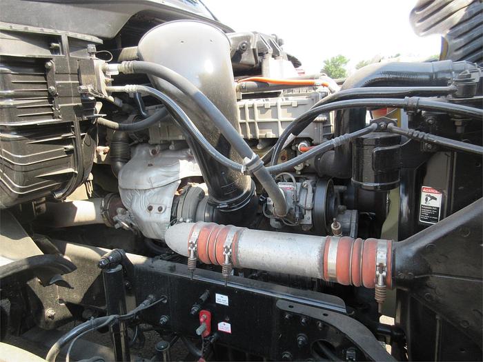 Used 2016 FREIGHTLINER CASCADIA 125