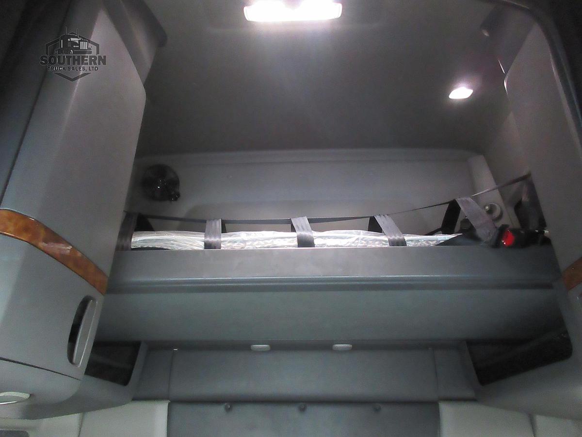 Used 2021 INTERNATIONAL LT