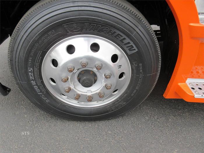 Used 2018 FREIGHTLINER CASCADIA 116