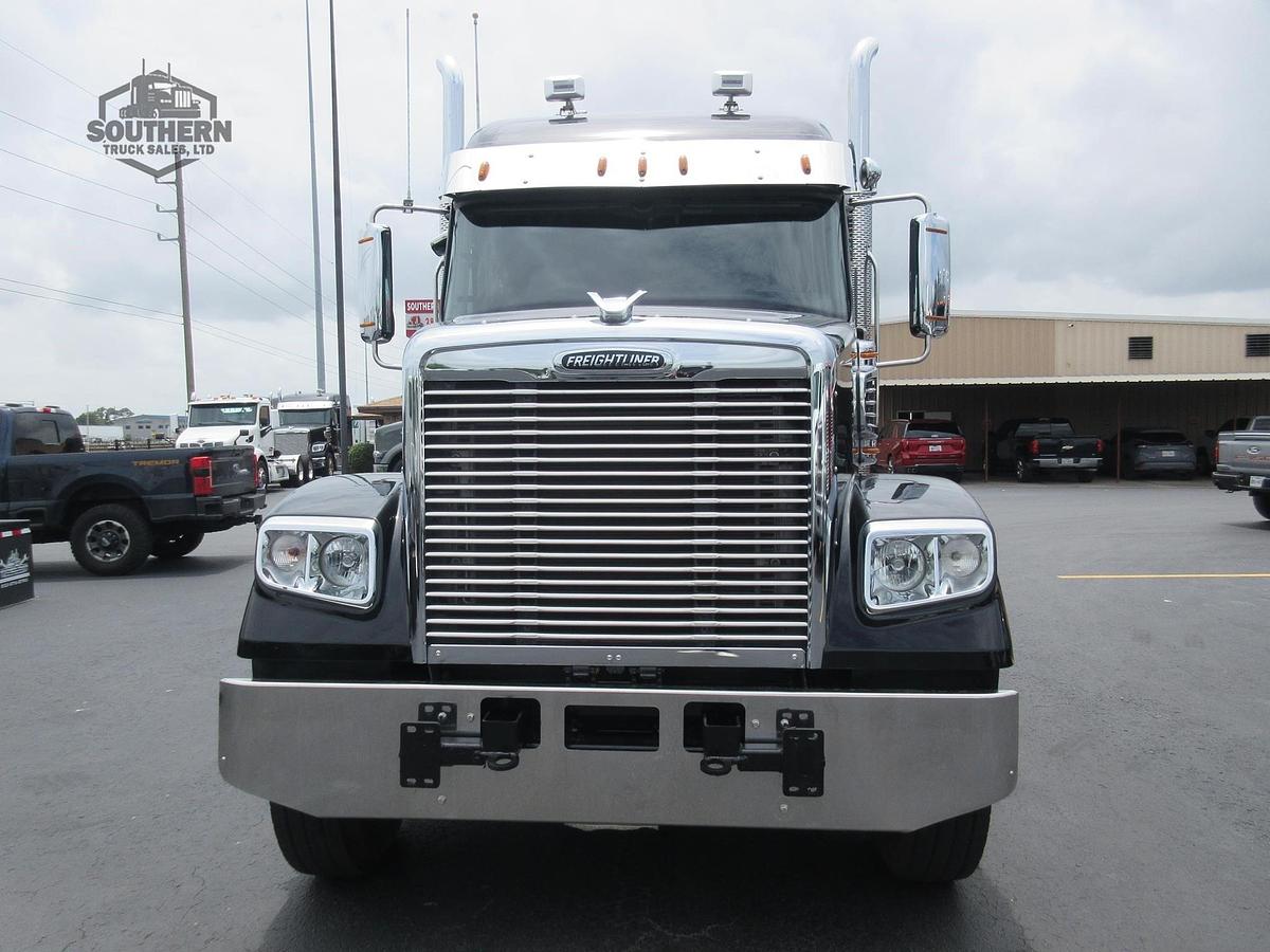 Used 2023 FREIGHTLINER CORONADO 122 SD