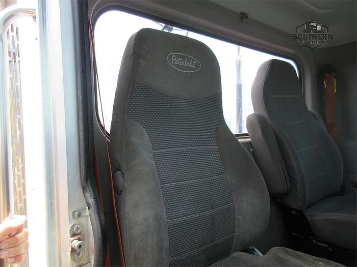 Used 2014 PETERBILT 365
