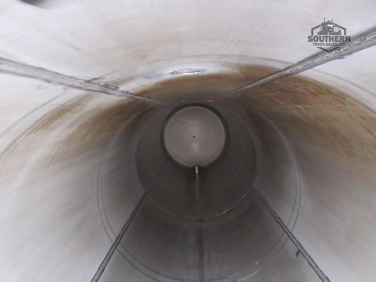 Used 2012 ACRO 5,000 gal