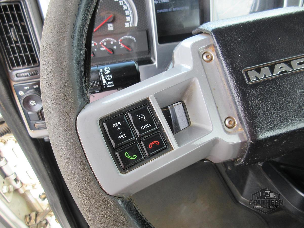 Used 2023 MACK PINNACLE 64T