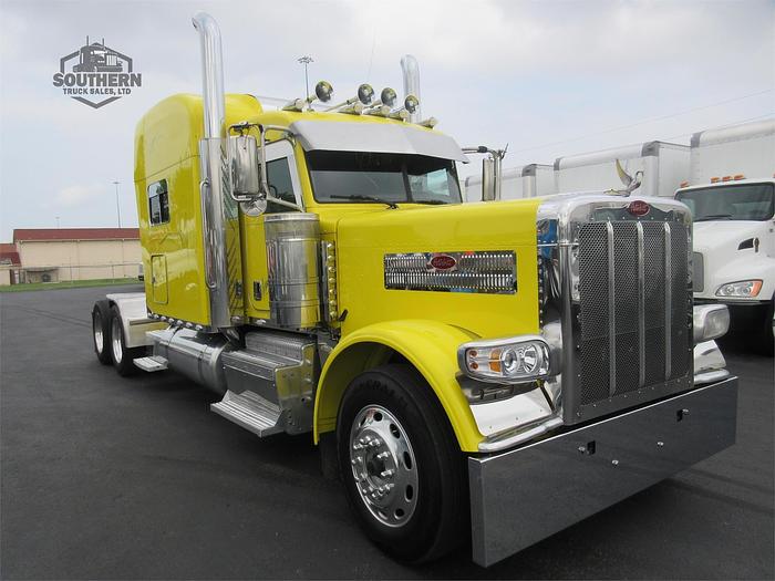 Used 2016 PETERBILT 389