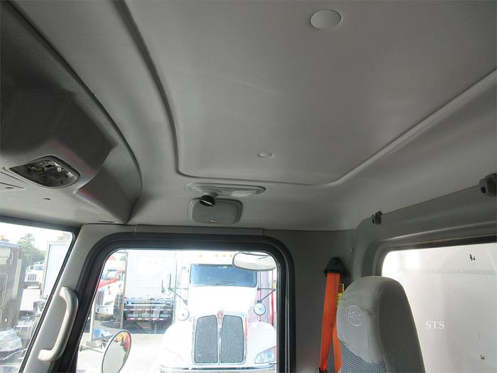 Used 2013 PETERBILT 365