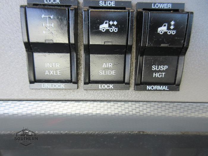 Used 2020 FREIGHTLINER CASCADIA 126