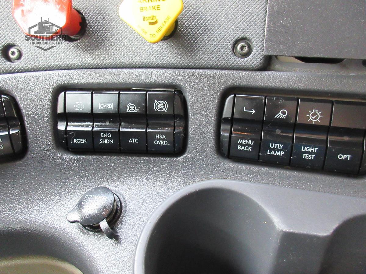Used 2020 FREIGHTLINER CASCADIA 125